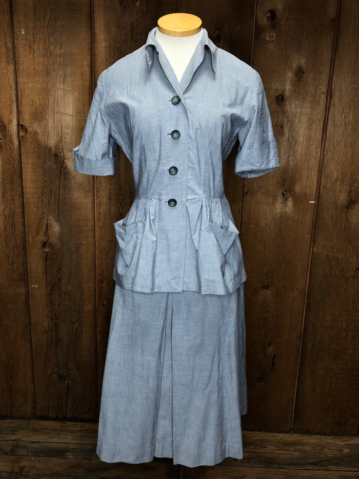 1940s Gray Cotton Skirt Suit          w27