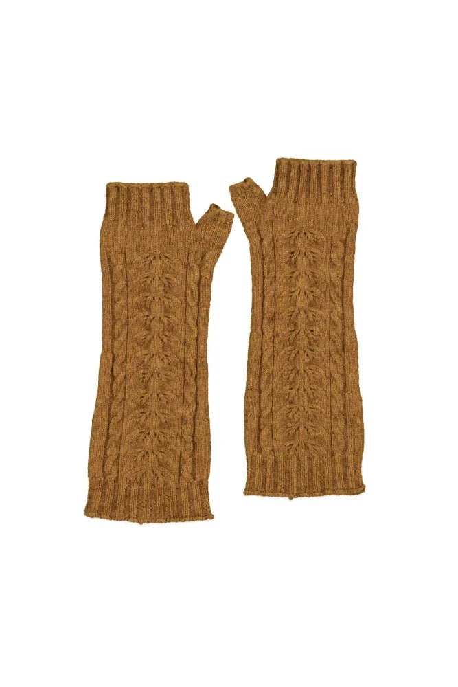 622 Cable Glovelet - Get extra warm and cozy while you set yourself apart with our exclusive cable knit glovelets, crafted from a blend of Possum Merino and Pure Mulberry Silk. These glovelets provide gentle comfort, yet remain durable and practical. Entirely NZ made….your choice comes naturally.