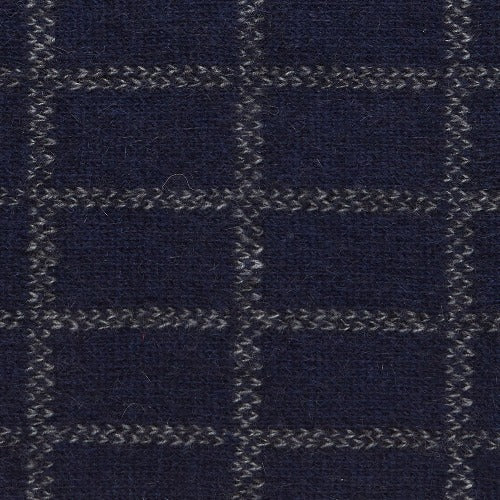 673 Check Scarf with Lambskin Trim - Checkered pattern never gets old and so is this Possum Merino check scarf with genuine lambskin leather trim. Accessorize yourself with this contemporary scarf and a matching 6081 Cheesecutter or choose it as the perfect luxury giveaway for someone special.