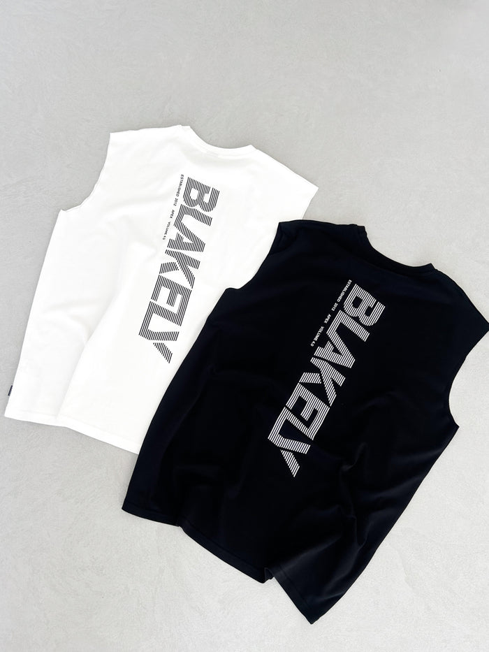 Apex Active Linear Vest - White
