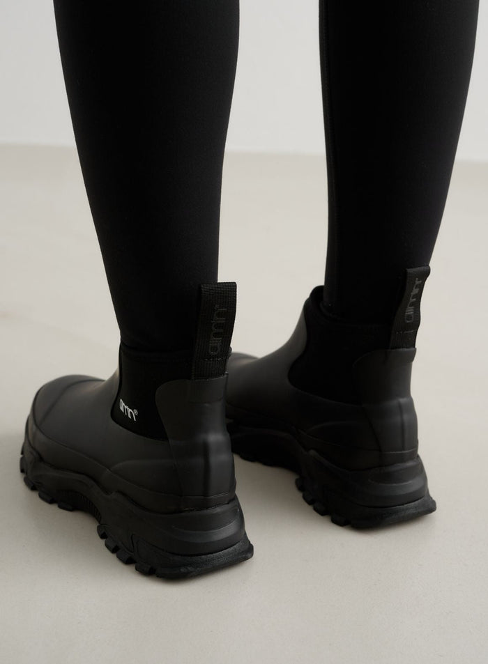 Black Fusion Rain Boot