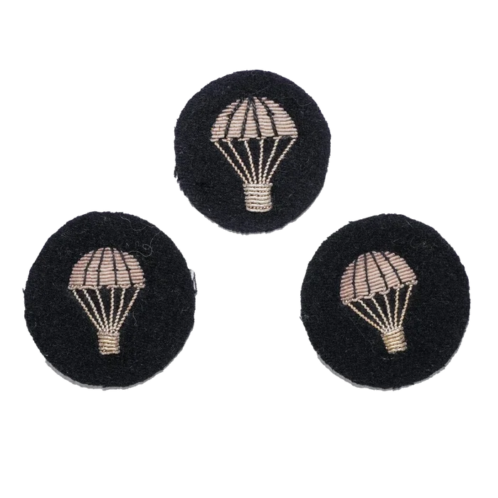 British Parachutist (non-operational) Proficiency Arm Patches - British Army Surplus - Flags, Badges & Insignia