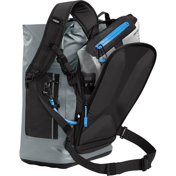 camelbak ChillBak™ Pack 30 Soft Cooler & Hydration Center pure boardshop