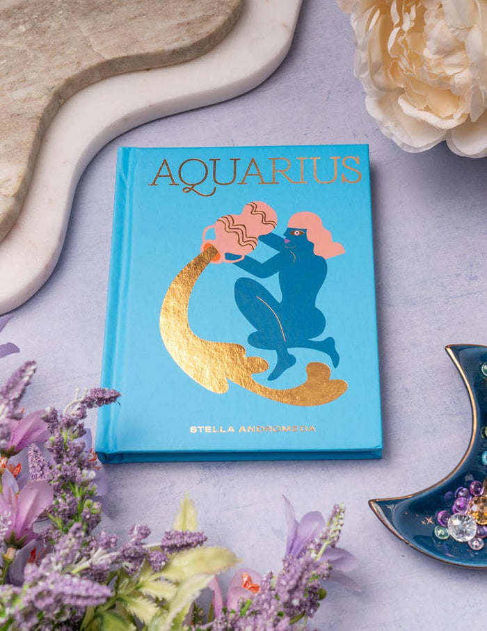 Chronicle Books - Aquarius