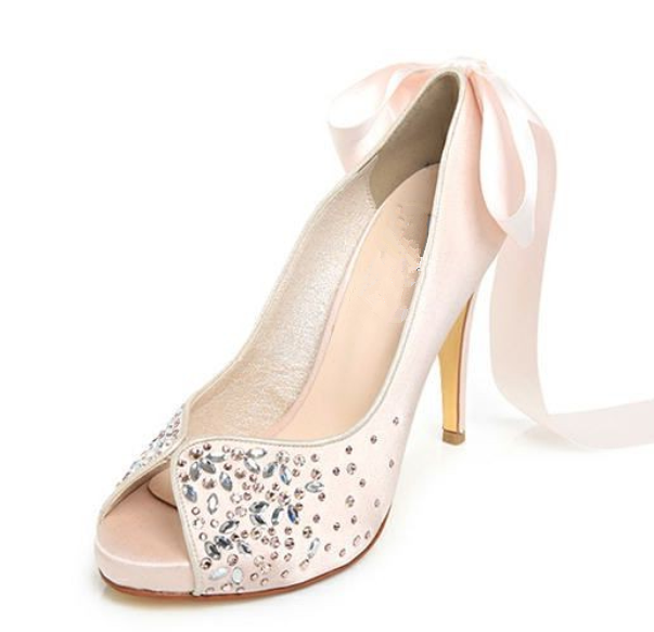 Crystal Rhinestone Pointed Toe High Heels Wedding Shoes (Soft Pink Color)