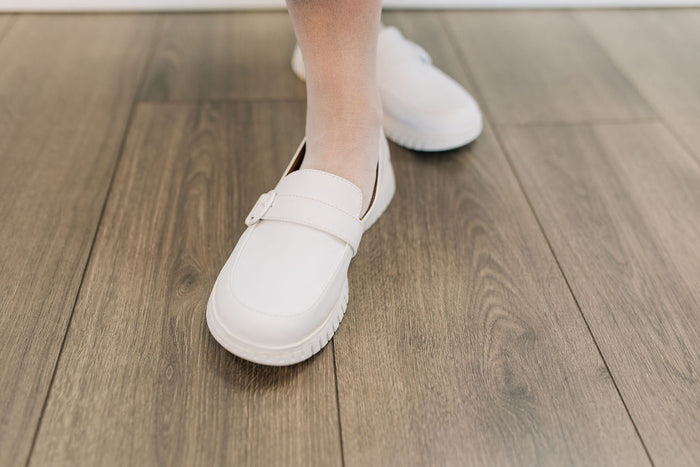 Daisy Women's Temple Shoe