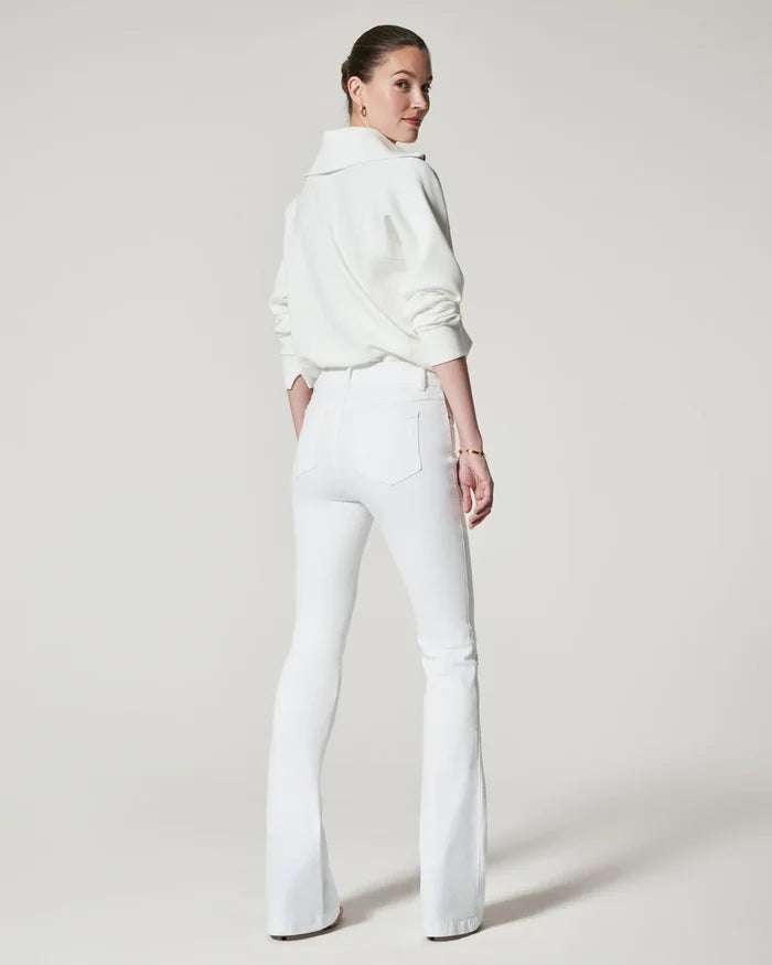 Flare Jeans: White