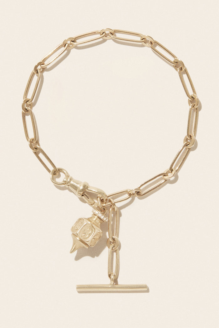 Germain Amulet Charm Pendant - Yellow Gold