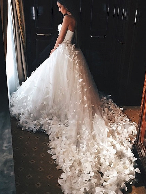 Gorgeous 3D Butterfly Applique Strapless A-Line Tulle Wedding Dress, AB1545