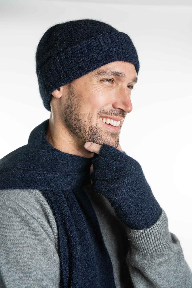 Possum and Merino  KO50 Fingerless Gloves - These gloves are great for mobile phone users.  Made proudly in New Zealand from a premium blend of 40% possum fur, 50% merino lambswool & 10% mulberry silk.