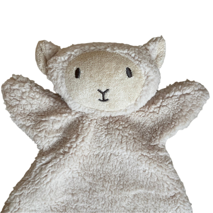 Plush lamb fleece comforter for babies and toddlers