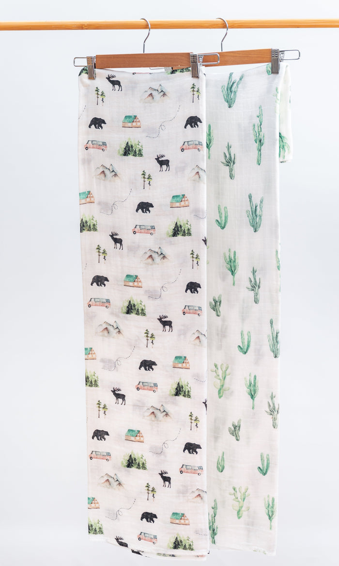 Little Explorer Duo organic muslin swaddle set with Alaska and Cacti prints