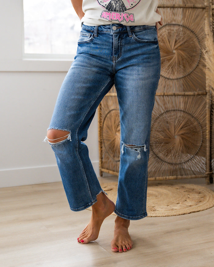Lovervet Audrey Distressed Knee Straight Jeans Lovervet