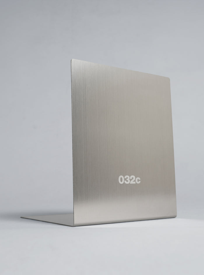 MAGAZINE HOLDER - 032c