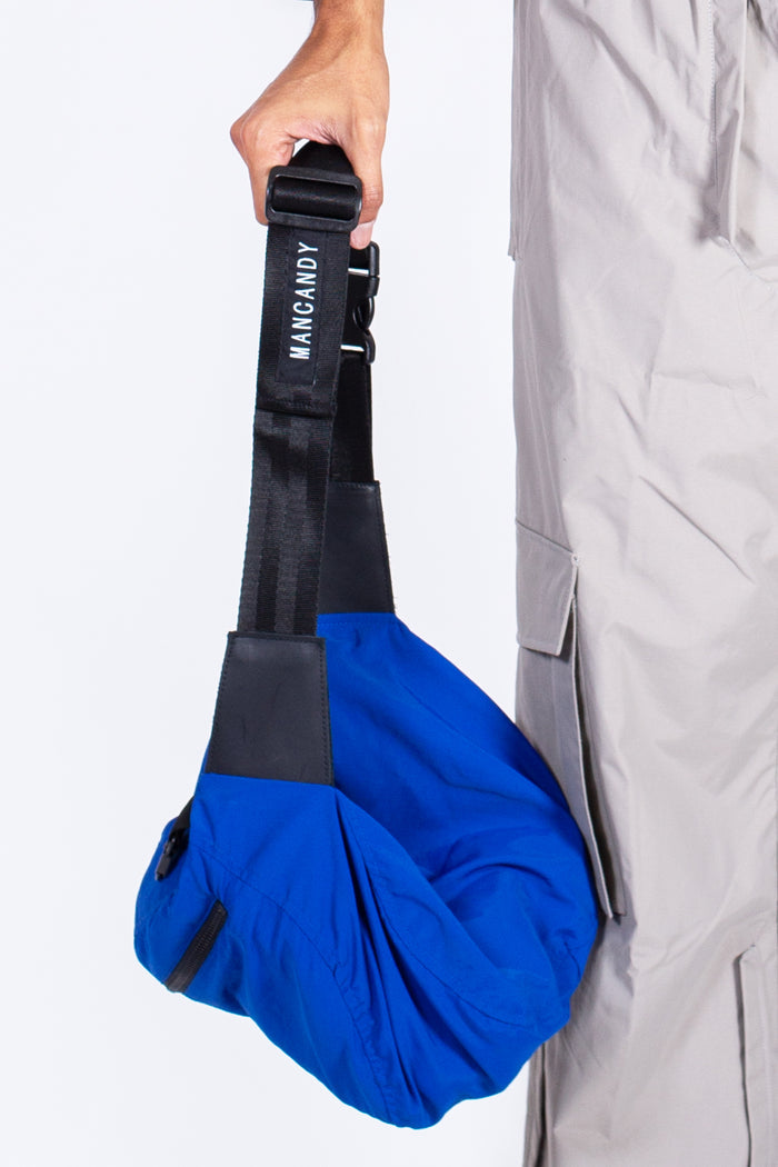 Oversize Royal Belt Bag