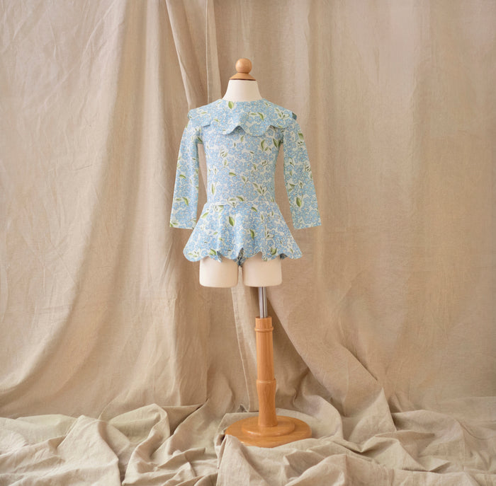 Petit Playa Petal Rashguard in Hydrangea print, sun-safe UPF50+ swimwear for babies and girls — image 5
