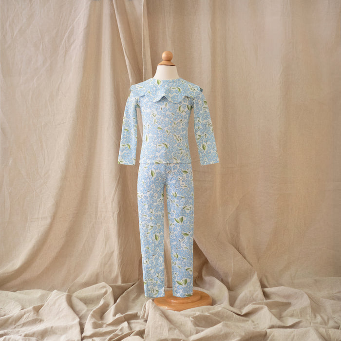 Petit Playa Petal Rashguard in Hydrangea print, sun-safe UPF50+ swimwear for babies and girls — image 6