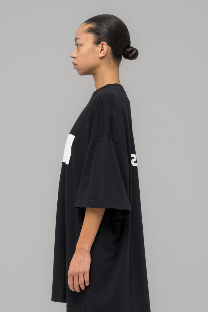 "POINT ZERO" OVERSIZED T-SHIRT WASHED BLACK - 032c