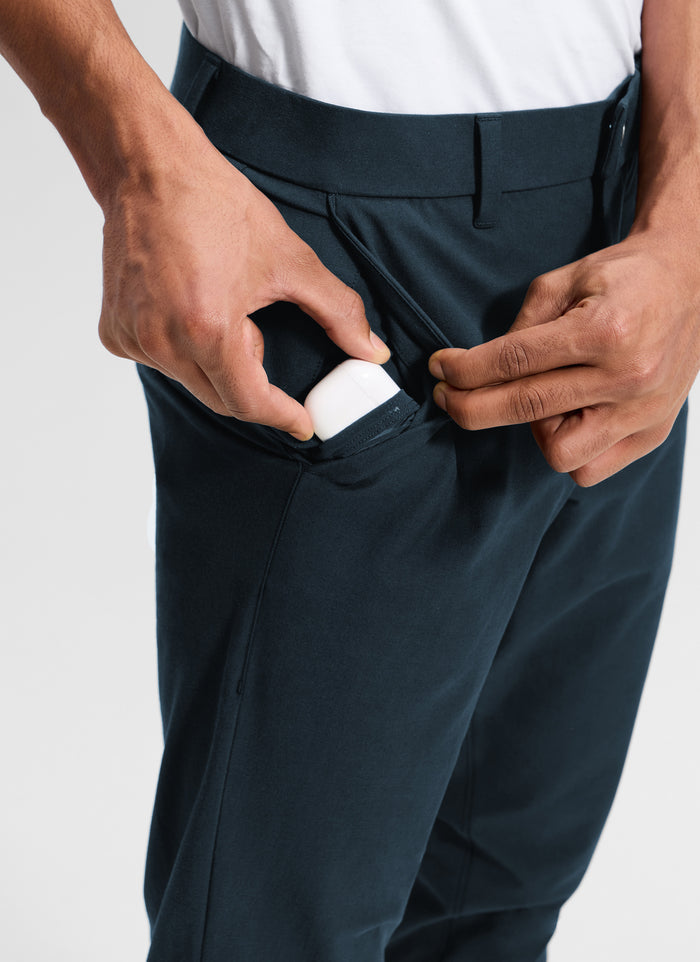CRZ YOGA Man's Stretch Cotton Golf Mid Rise Pocket Chino Pant 32" True Navy
