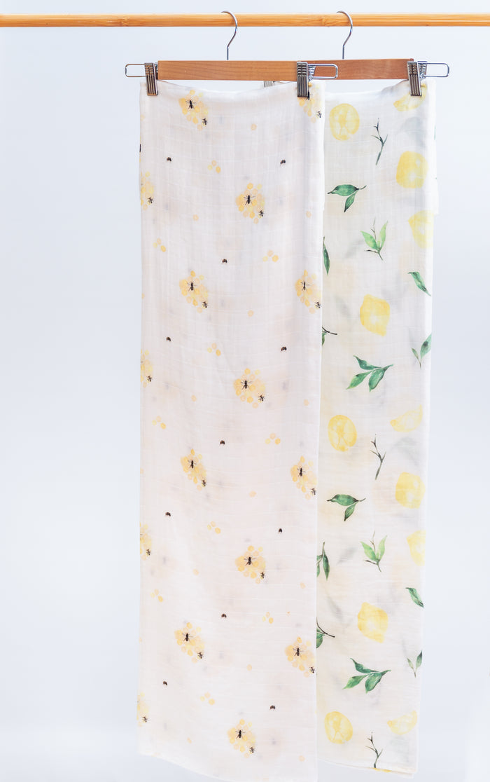 Sunshine Duo organic muslin swaddle set with Honey Bee and Lemonade prints