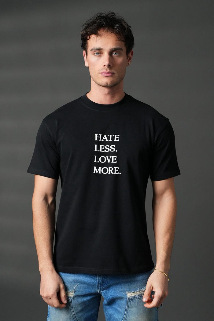 T-shirt «Hate Less. Love More.» – Manifeste du Cœur