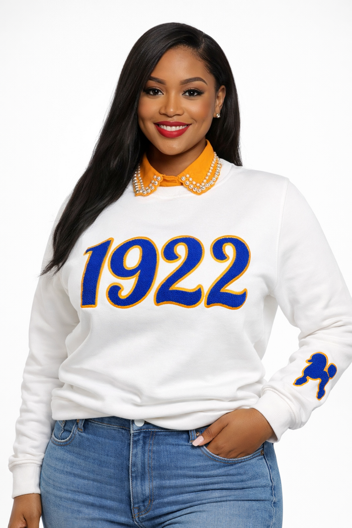 White 1922 Poodle Sleeve Sweatshirt