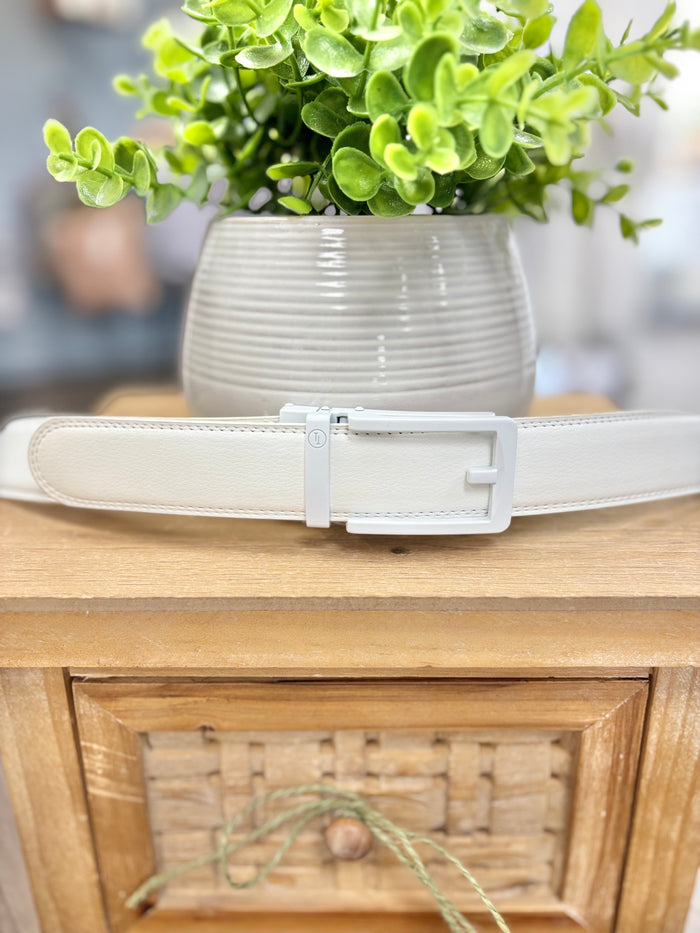 White Ratchet Belt-Traditional Buckle in White