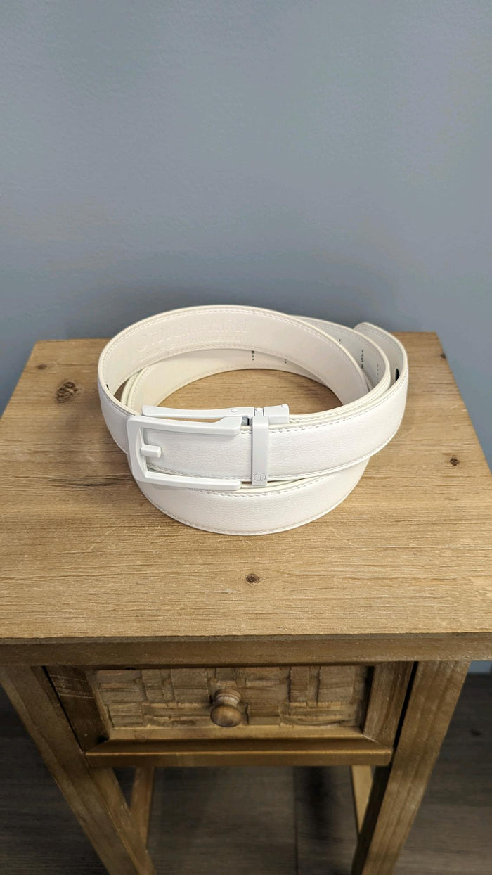 White Ratchet Belt-Traditional Buckle in White