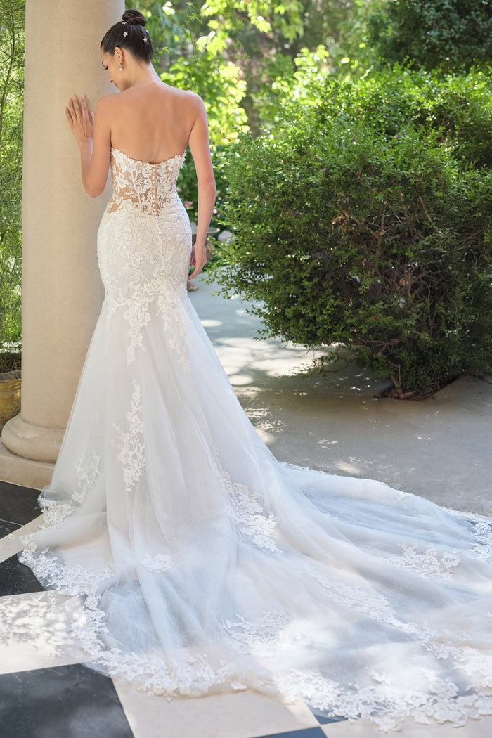 WL065 - Andrea Leo Couture