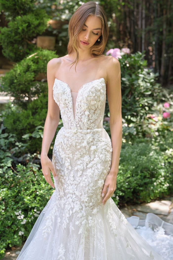WL088 - Andrea Leo Couture