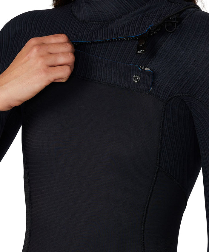 Women's HyperFreak 5/4+mm Steamer Chest Zip - Black