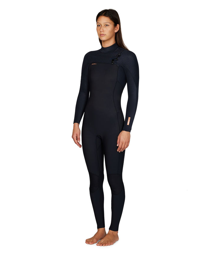 Women's HyperFreak 5/4+mm Steamer Chest Zip - Black